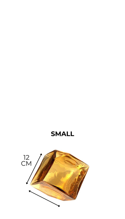 QUBE VASE