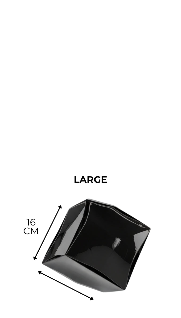 QUBE VASE